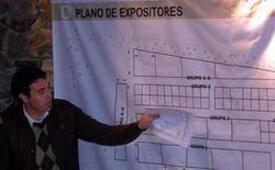 Sortearon los lugares que ocuparan los expositores en el 2do. Seminario y Exposici�n "Campana-Z�rate, Polo Estrat�gico Industrial"