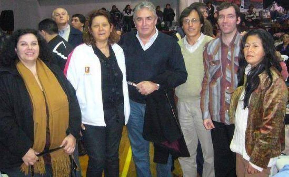  Se present� la Mesa y Junta Directiva del GEN Campana