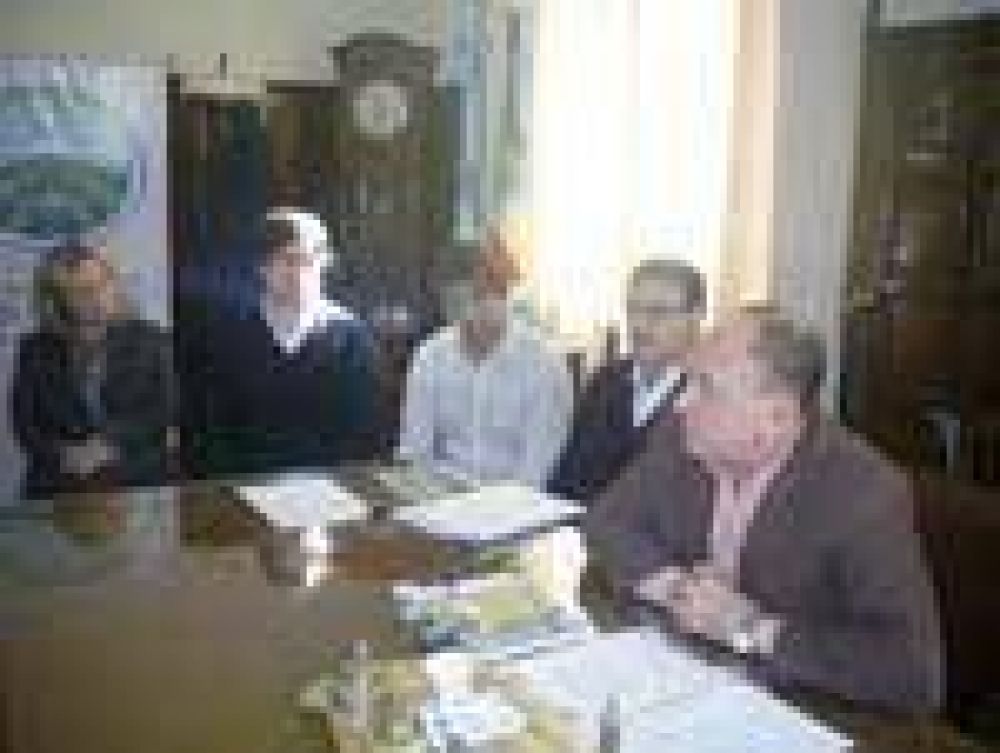 �Qu� dicen los funcionarios del 82 por ciento m�vil?