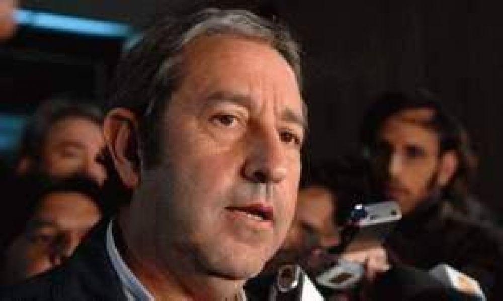Cobos visita San Mart�n