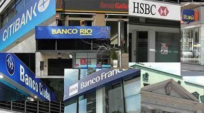 Las medidas para reforzar la seguridad en horario de bancos tambi�n ponen el ojo en los empleados