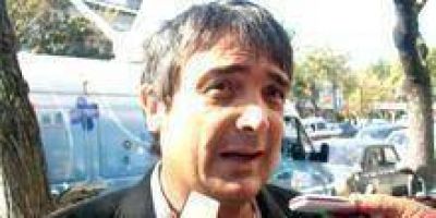 "Nito" entreg� sillas de ruedas y se contact� con dirigentes partidarios