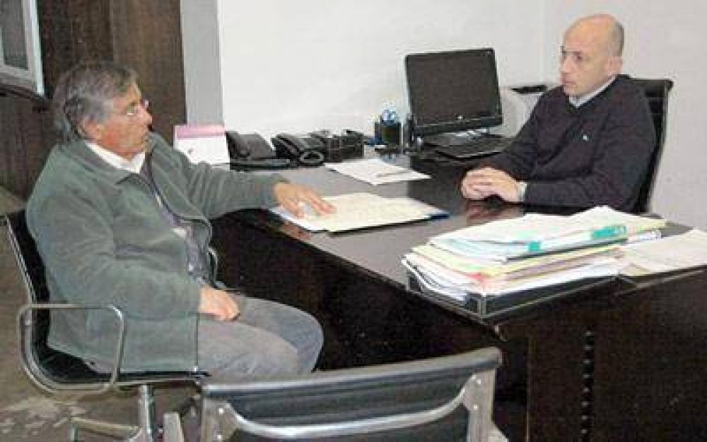 Cotillo impulsa auditor�a ciudadana por el uso de fondos en obras comunitarias