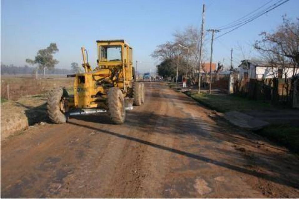 Obras para todos  El municipio realiz� tareas de mantenimiento en calles del barrio San Felipe