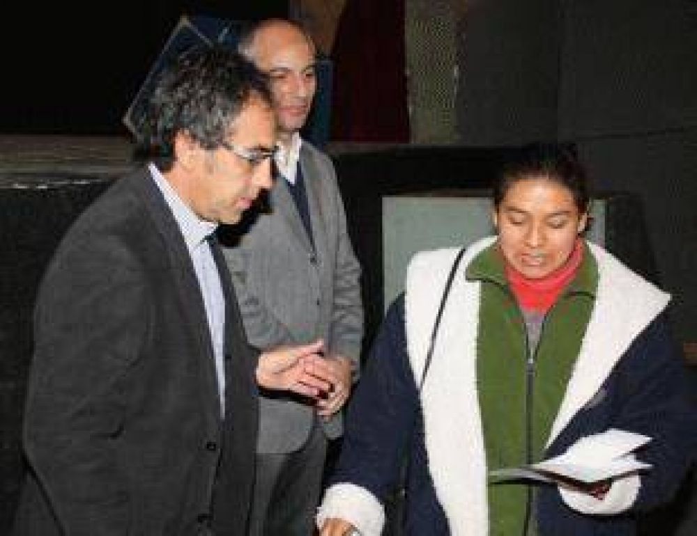 Realizan la segunda entrega de pensiones asistenciales en Escobar