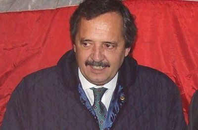 Alfons�n llam� a la �reconciliaci�n del Acuerdo C�vico� en Monte Grande