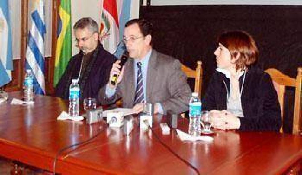 Pergamino fue el punto de encuentro de los municipios que forman la �Red Mercociudades�