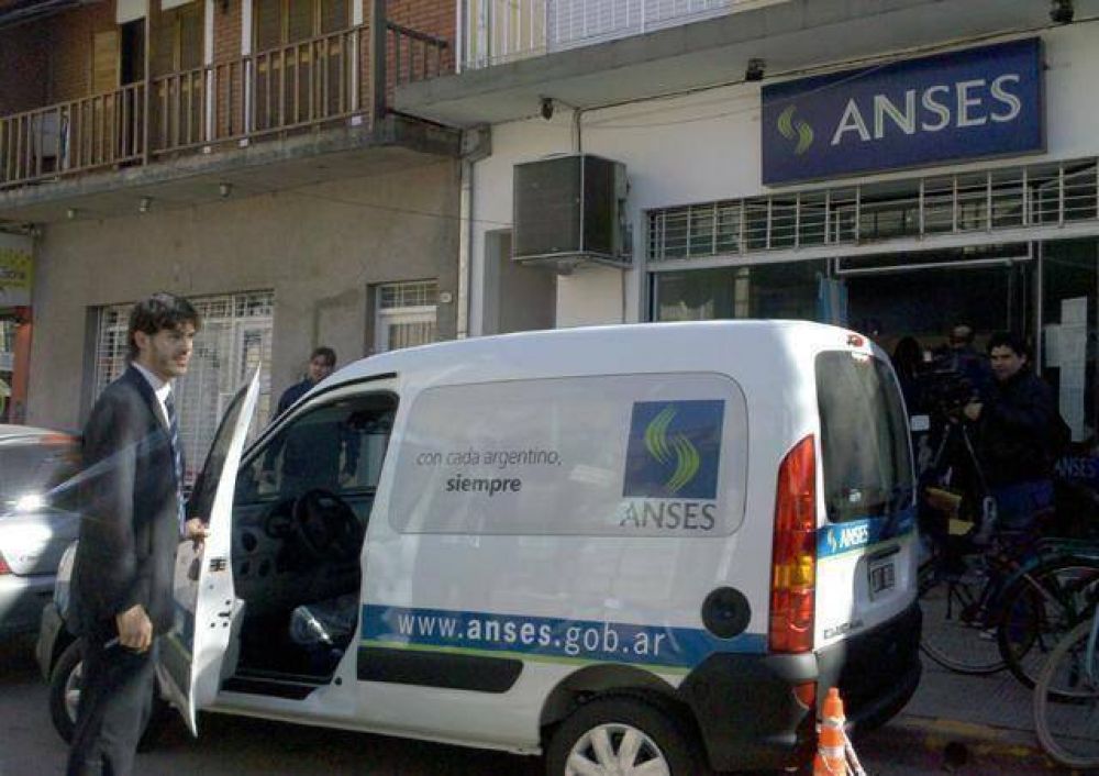 Fuerte apoyo nacional a la UDAI-Z�rate El ANSES ya tiene veh�culo propio