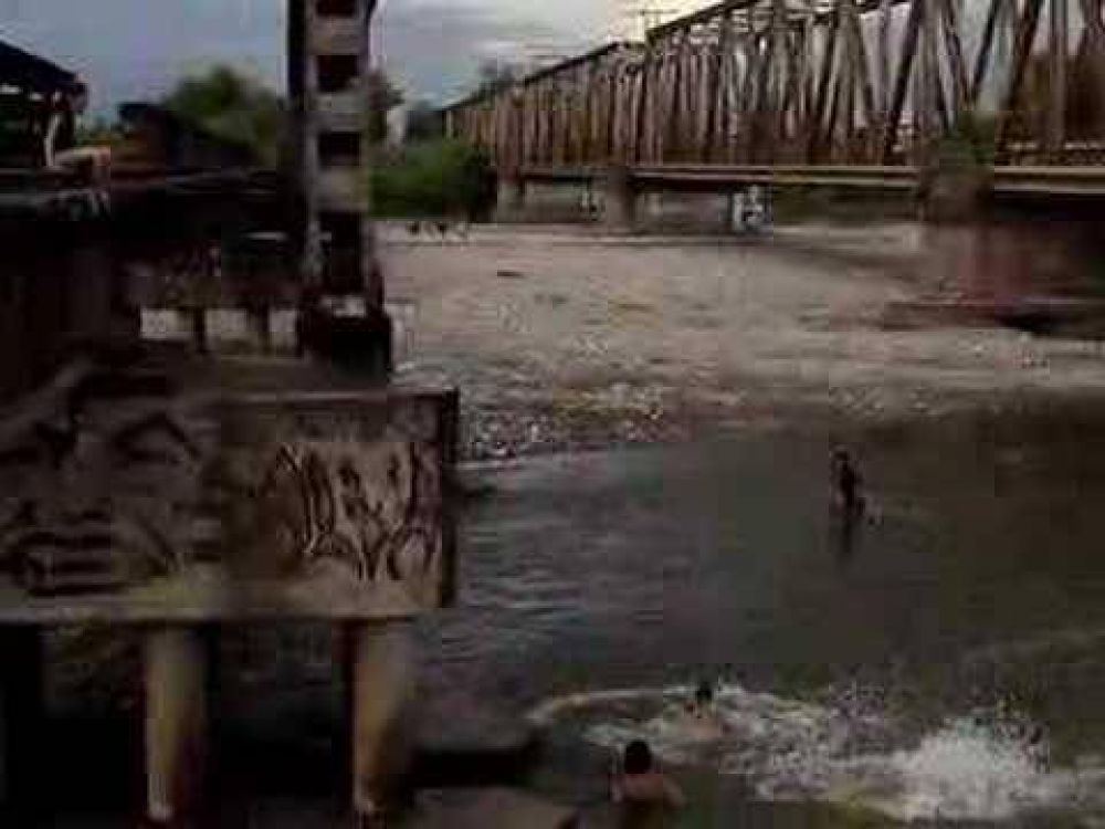 Cinco interesados para construir puente sobre el r�o Gastona
