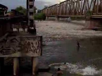 Cinco interesados para construir puente sobre el r�o Gastona