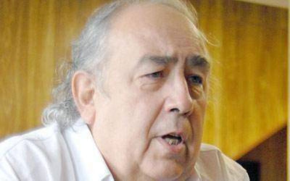 Autorizan hacer exploraciones mineras en 10 mil hect�reas de la meseta de Chubut