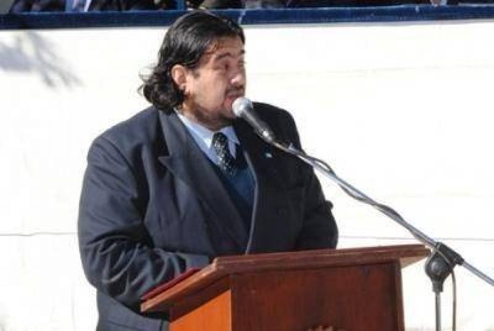  �Sacerdotes desconocen lo que antes legitimaron jur�dicamente�, dijo el ministro Gonz�lez 