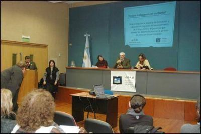 SAN MART�N BUSCA PROFUNDIZAR LA PARTICIPACI�N CIUDADANA