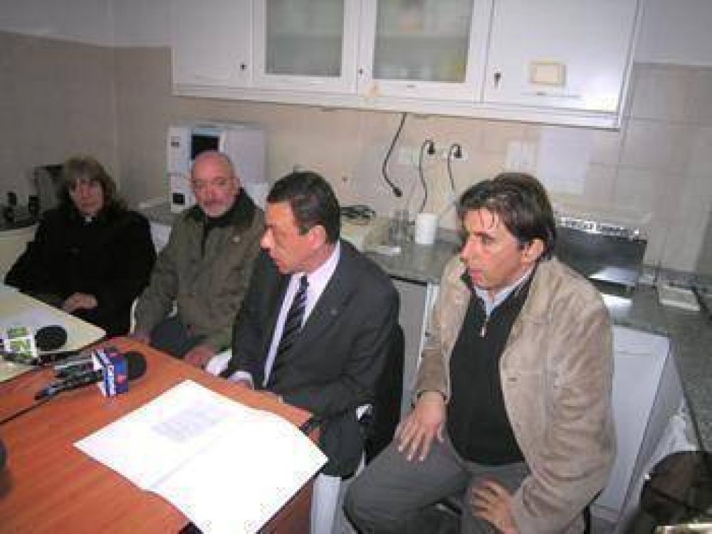 Jerarquizar las Unidades Sanitarias El Intendente present� las nuevas autoridades de Salud de Lima