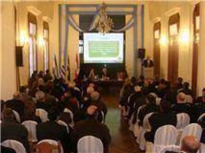  Sede en Pergamino Concluy� con �xito el Encuentro Internacional de Seguridad Ciudadana de la Red de Mercociudades