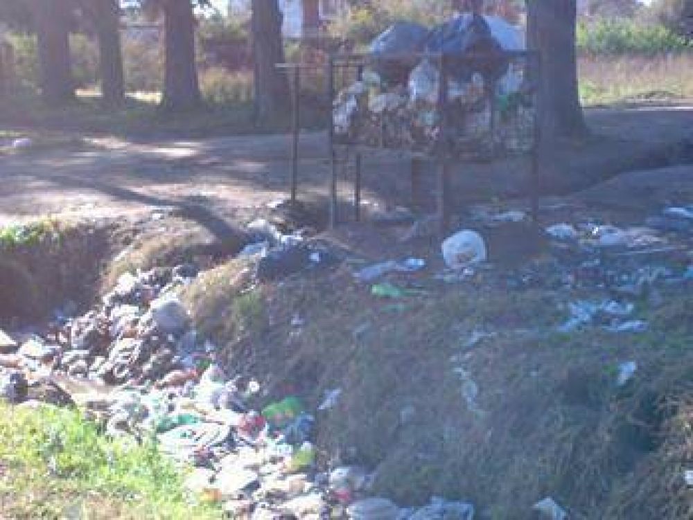 Marcelo P�rez �Queremos que se ocupen de esta barriada que est� olvidada�