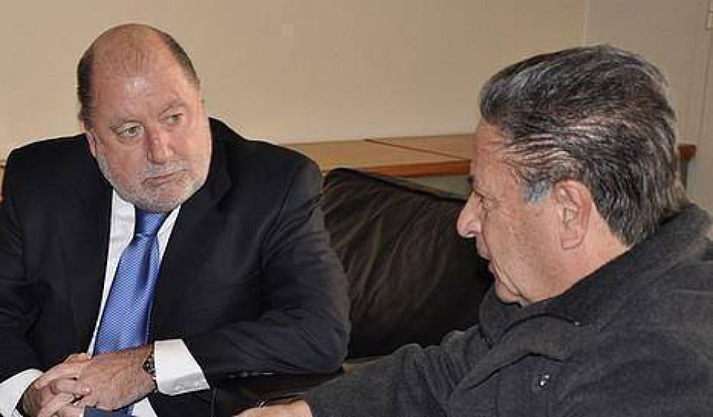 Busti: durante la dictadura "los Kirchner hac�an usura en Santa Cruz"