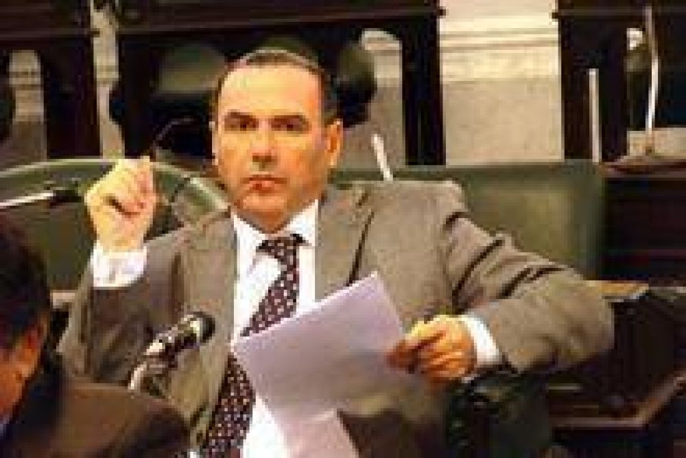 Breard: "Si Corrientes no entra afectar� a cinco gobiernos" 
