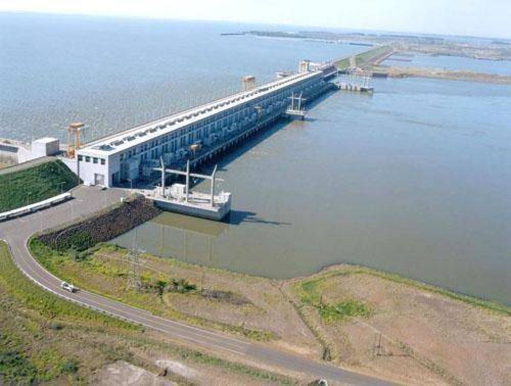 Piden que se plebiscite la construcci�n de Garab� y Panamb�