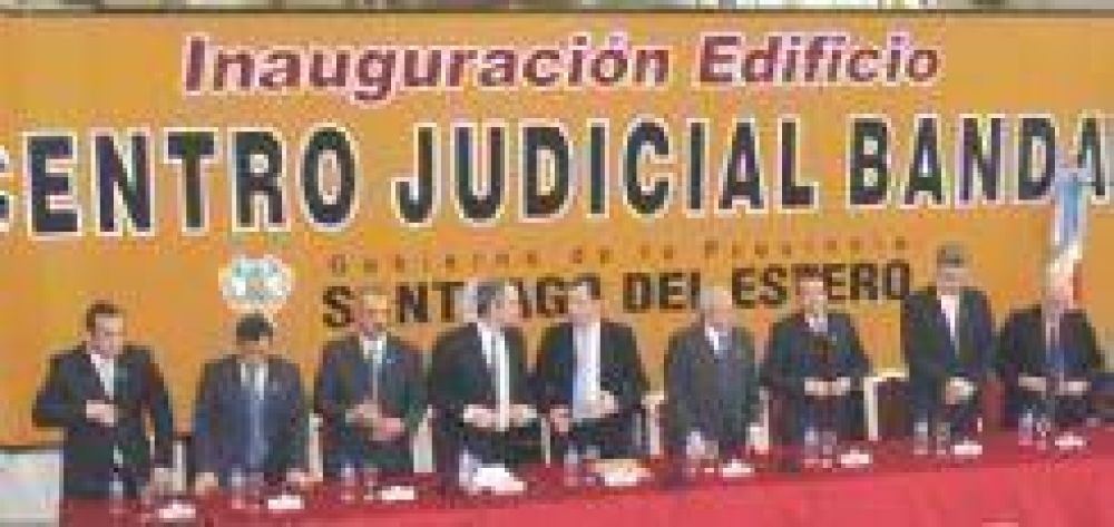 �Santiago crece de manera avasallante�