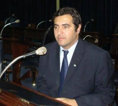 Radicales cuestionaron expresiones de Insfr�n 