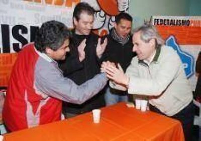 Bertoya, contra "los personalismos"