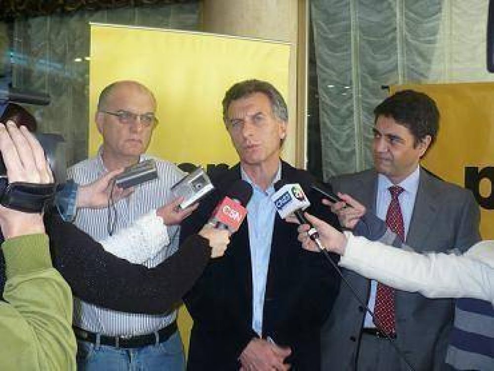 Mauricio Macri visit� Vicente L�pez