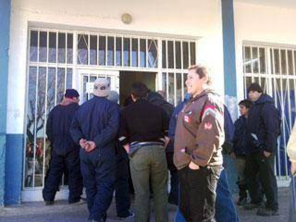 Los marineros solicitan dejar sin efecto el acta firmada en Trabajo
