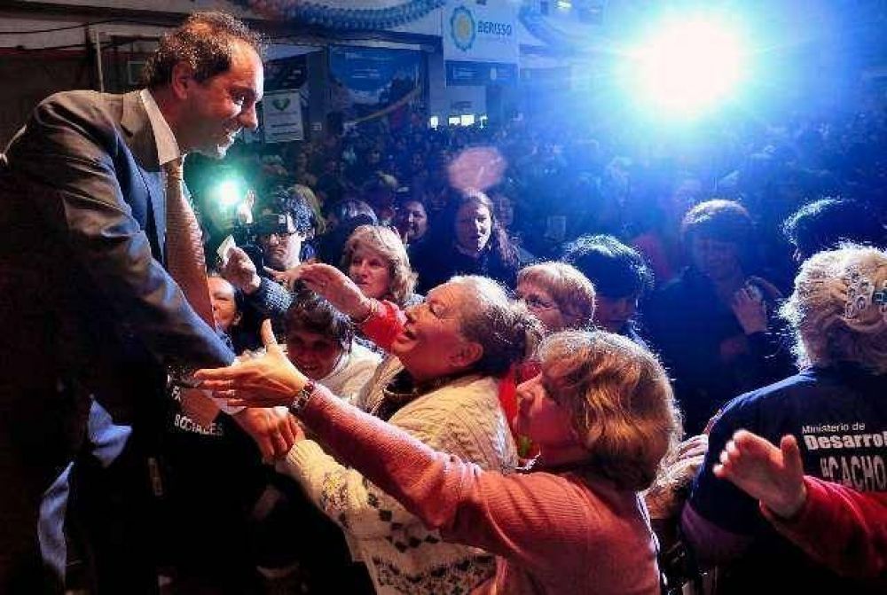 Scioli tendr� su propio multimedio para la campa�a electoral