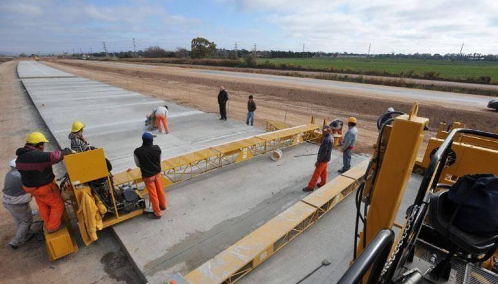 Habr� $ 2.700 millones en obras