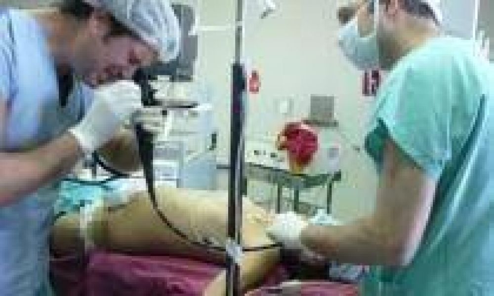 En el hospital provincial Gandulfo de Lomas de Zamora Extraen bulto de pelos de 700 gramos a ni�a afectada por extra�o trastorno