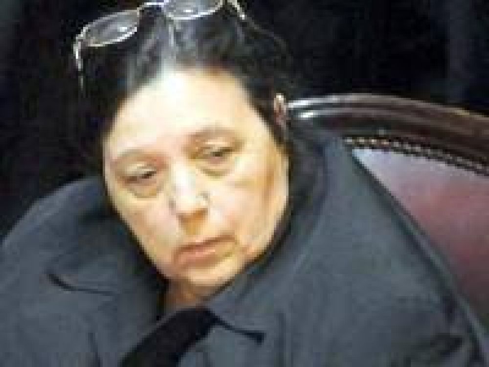 Bortolozzi sigue pateando el tablero y ahora denuncia compra de senadores 
