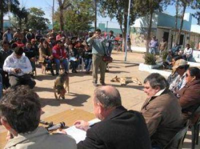 Los diputados Peche y Milar visitaron El Espinillo