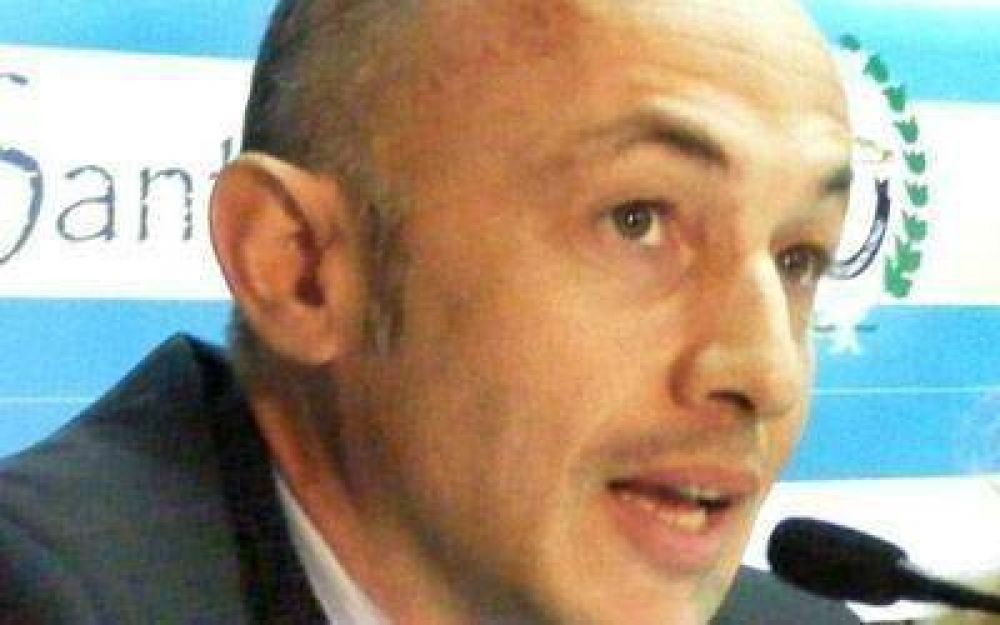Cotillo firmar� convenio de obras con fondos de la renegociaci�n con Oxy