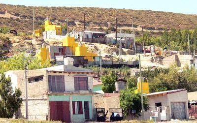Licitan obras cloacales para 15 barrios de Comodoro