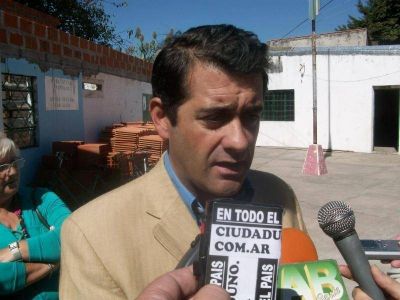 LANZAN MESA DISTRITAL DE EDUCACION Y TRABAJO