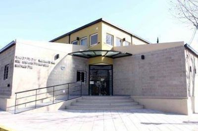 El Instituto de Odontolog�a Infantil ya atiende a dos mil chicos por mes