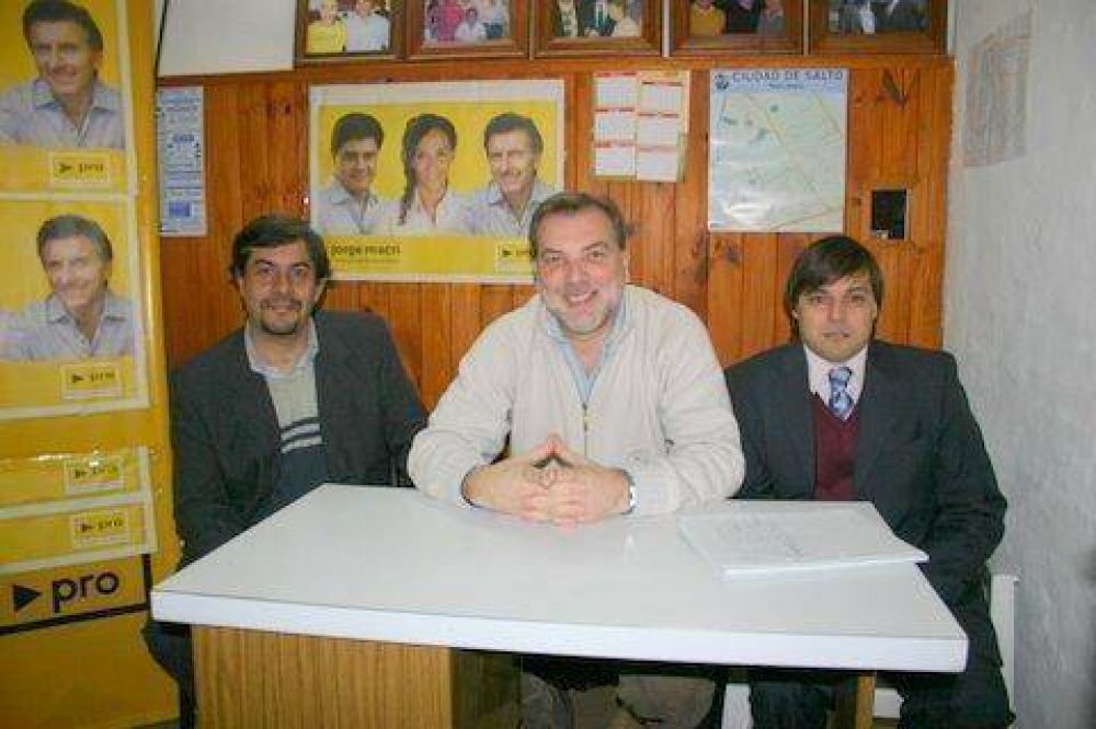 El lunes El diputado provincial Orlando Young visit� Salto