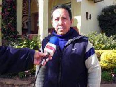 Carlos Vel�zquez, electo por quinta vez consecutiva 