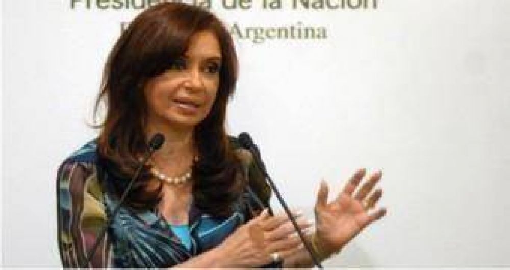 Naci�n inform� al Gobernador que Cristina no vendr�a el 17 