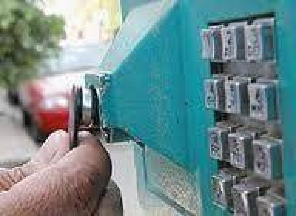 Concejales preocupados por la falta de cospeles para el servicio de estacionamiento medido