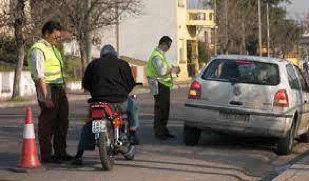 Este fin de semana se labraron 400 infracciones y se secuestraron 19 veh�culos