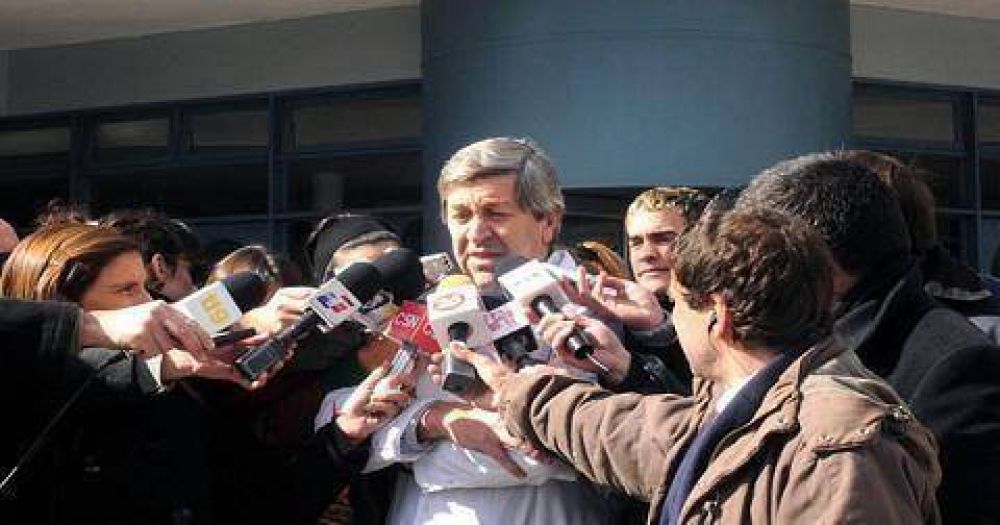 Carolina P�paro sigue lucida pero todav�a no sabe que muri� su beb�
