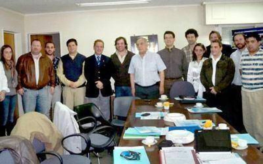 Federaci�n de J�venes Empresarios interesada en sistema de promoci�n
