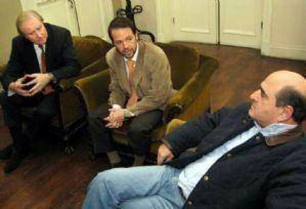 El PJ disidente y el PD se encaminan a un acuerdo con Duhalde