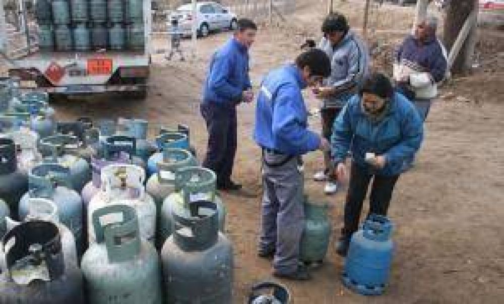 La Provincia aumenta la �dosis� de garrafas