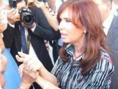 Cristina entreg� netbooks en La Matanza