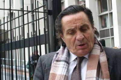 La Justicia legitim� la presentaci�n del Dr. Roman�n y le pidi� a Pulti le gire el Expediente en el caso de la Ex Terminal