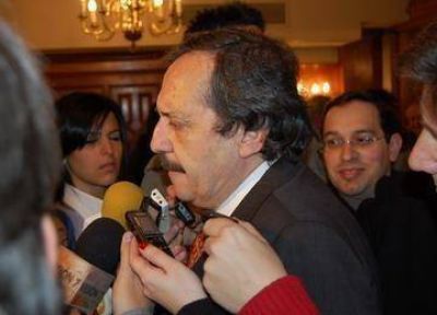Ricardo Alfons�n visita hoy Gualeguaych� 