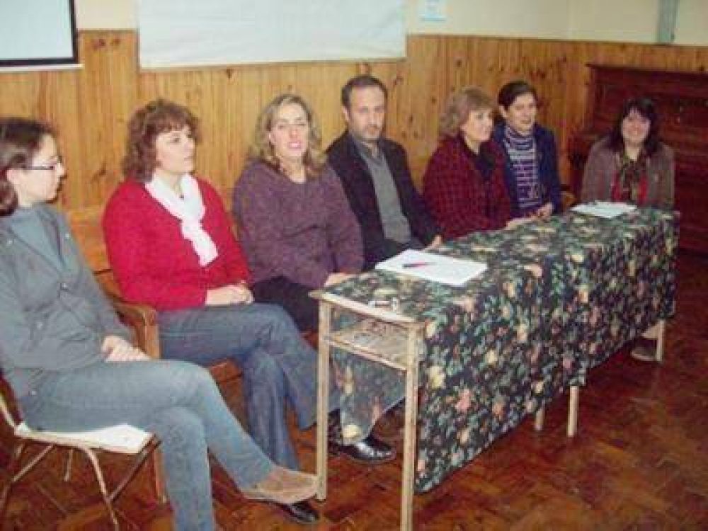 Informaron sobre aspectos instrumentales del nuevo secundario